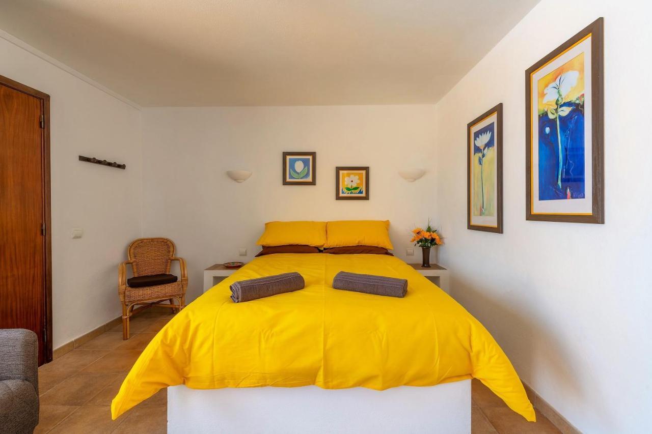 Casa Dos Ninos Bed & Breakfast São Bartolomeu de Messines Dış mekan fotoğraf