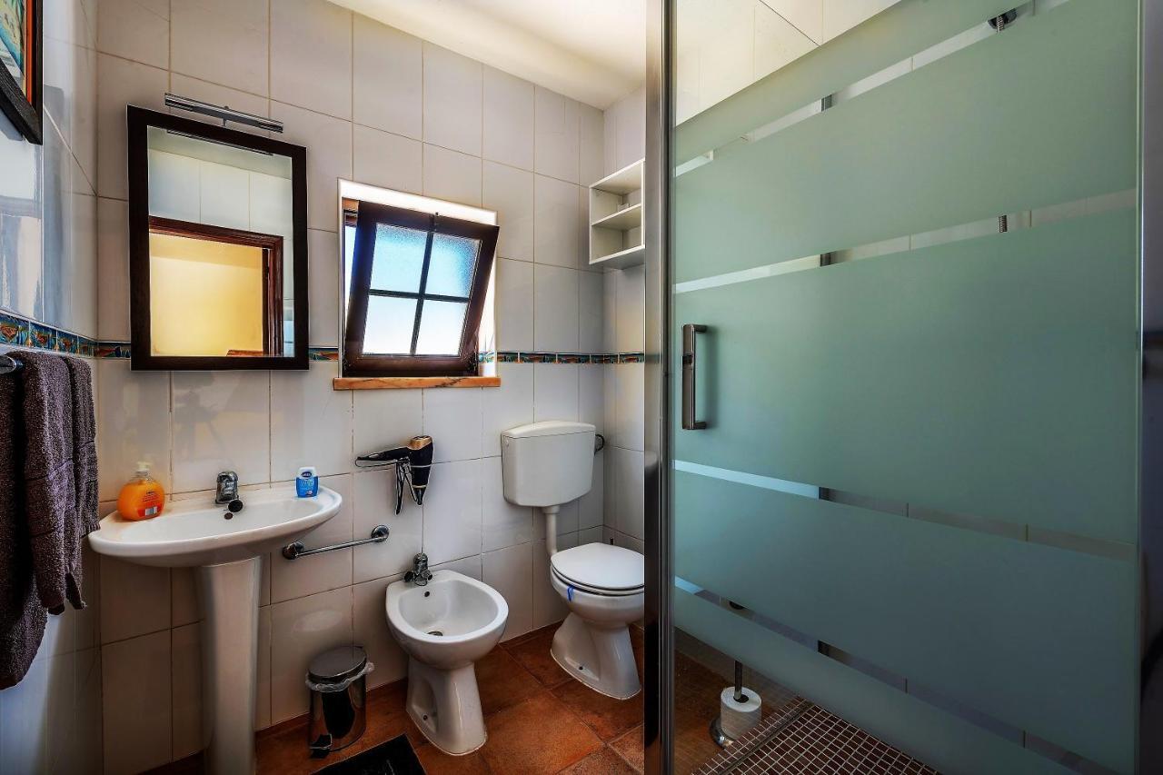 Casa Dos Ninos Bed & Breakfast São Bartolomeu de Messines Dış mekan fotoğraf